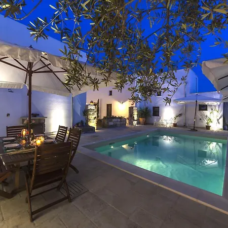 Corte Del Fabbro Le Cimbe Apartment *